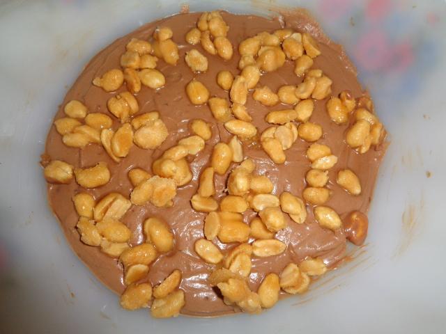 Nouvelle Recette Mousse aux 2 Chocolats aux cacahuètes caramélisées de Cyril Lignac